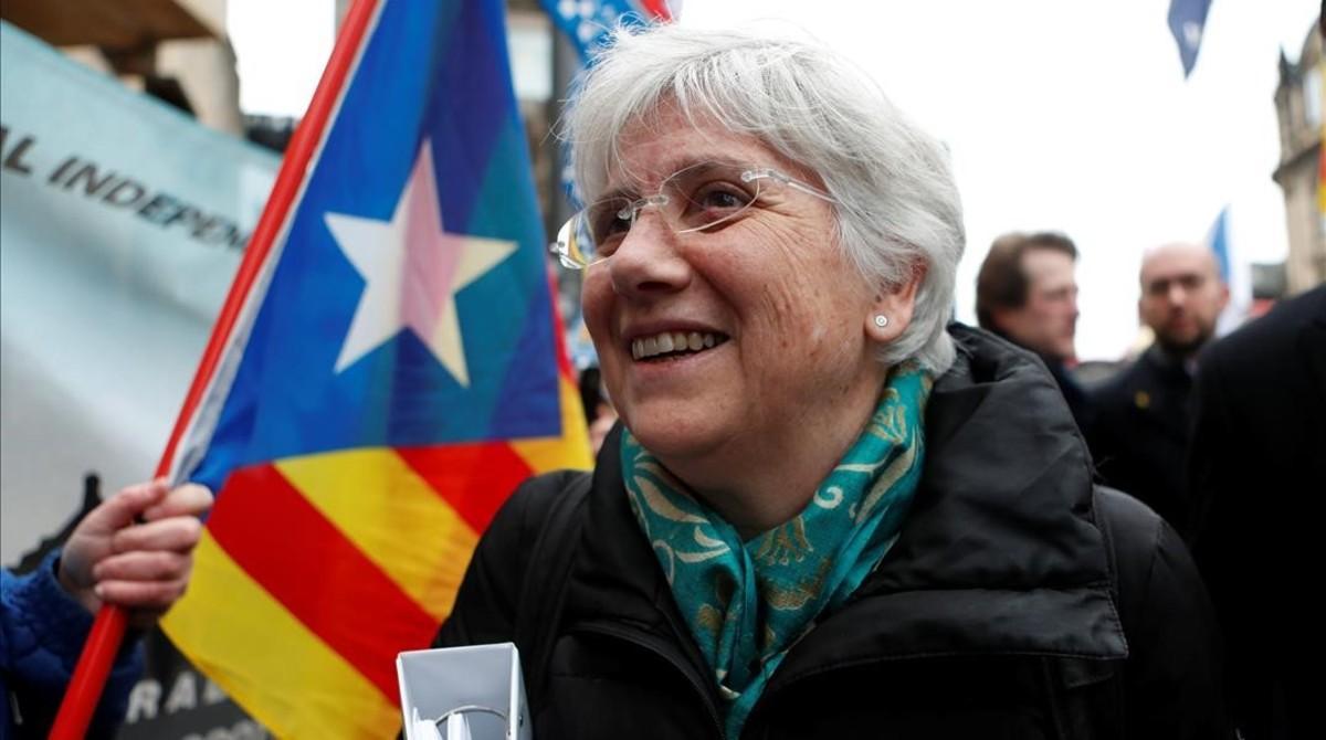 jregue42890115 catalunya s former education minister clara ponsati arrives 180625125523