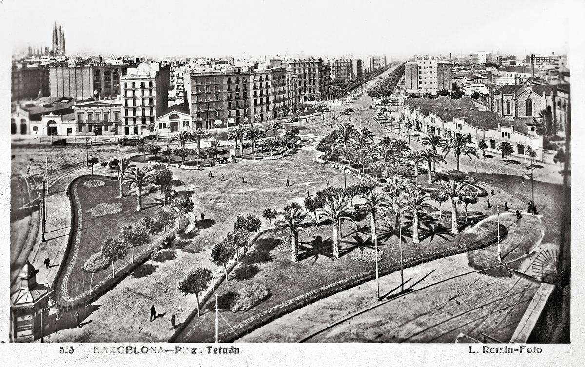 La plaza de Tetuan, tal vez mucho mejor resuelrta urbanísticamente que hoy en día.