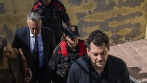 La defensa d’Andic usa les manilles com a carta davant d’un possible judici amb jurat
