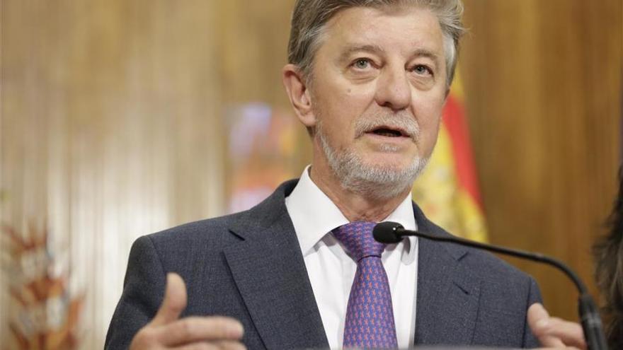 Santisteve transmite a Rajoy su malestar por la cesión a EEUU de la base de Zaragoza