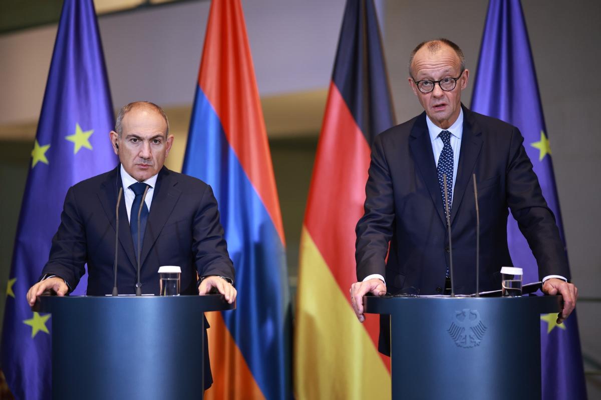 Europa exhibeix unitat davant Rússia i els autoritarismes en la cimera d’Armènia