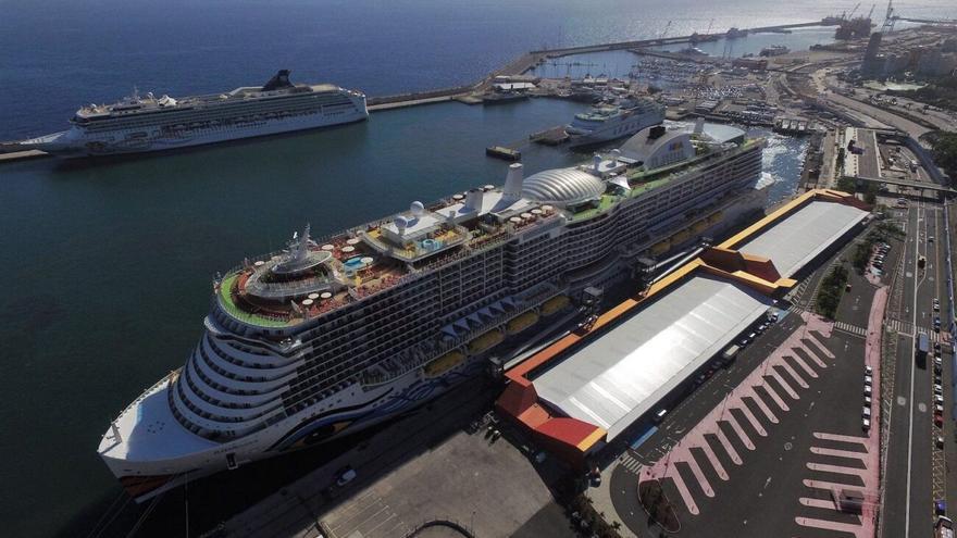 Puertos de Tenerife se consolida como el segundo del país en movimiento de pasajeros
