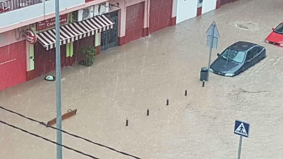 Avenida Jaime 1 de Sax inundada
