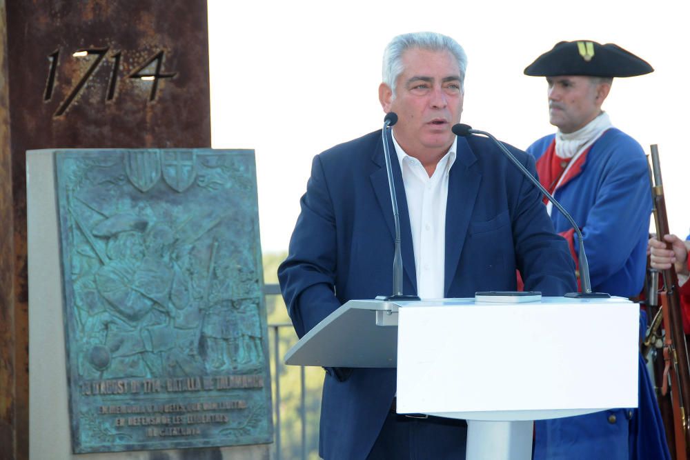 Commemoració de la Batalla de Talamanca i placa homenatge a Muriel Casals