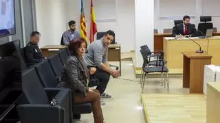 Al banquillo un indigente por quemar tiendas de campaña de otros en Alicante