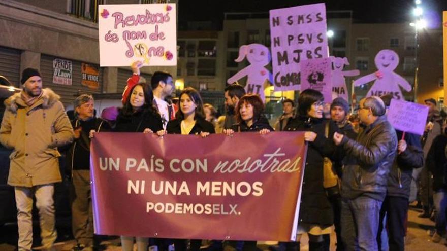 Militantes de Podemos Elche, en una protesta feminista, en una imagen de archivo