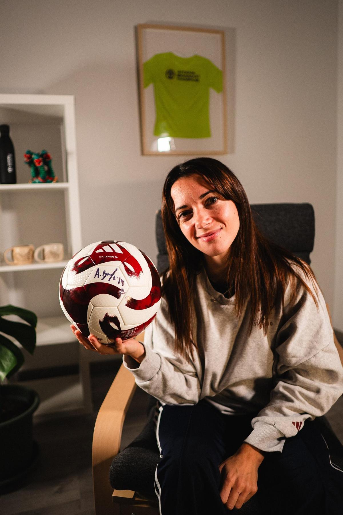 Aitana Bonmatí presenta su campus internacional en Estados Unidos