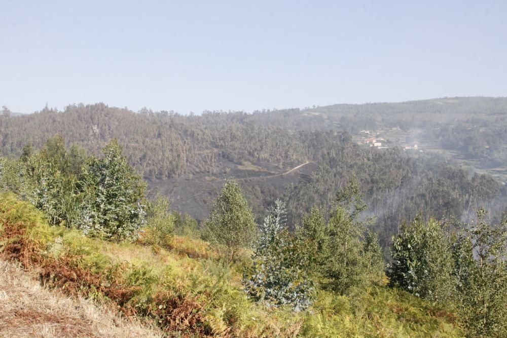 Incendios en Galicia | Segunda jornada de lucha contra el fuego en Cotobade