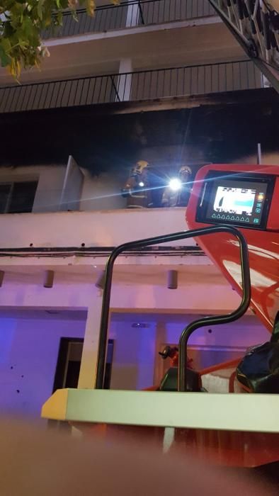 Seiscientos desalojados en el incendio de un hotel en S'Arenal