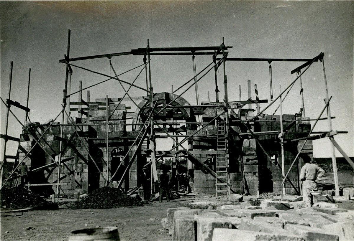 Últimos momentos del desmontaje de San Pedro de la Nave.