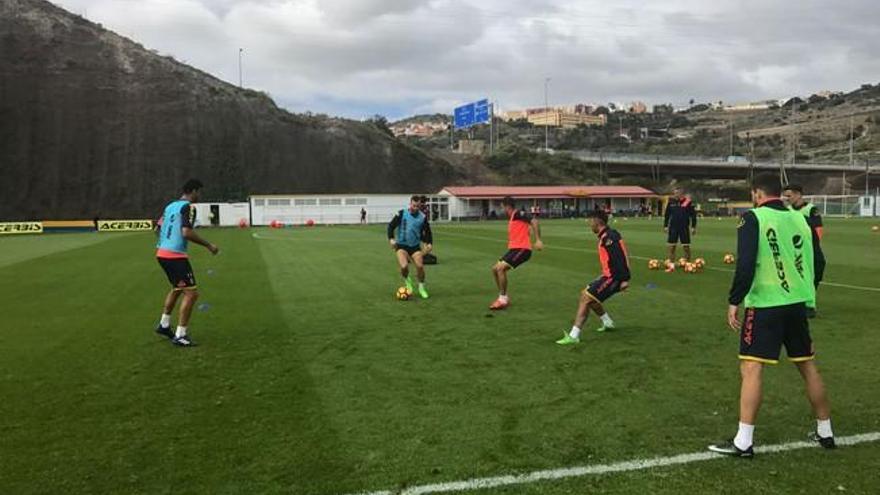 Primer entrenamiento de Jesé con el resto de la plantilla de la UD