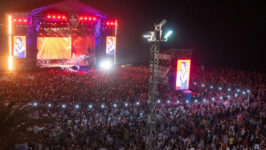 Más de 35.000 personas acuden a los conciertos del Arena Negra