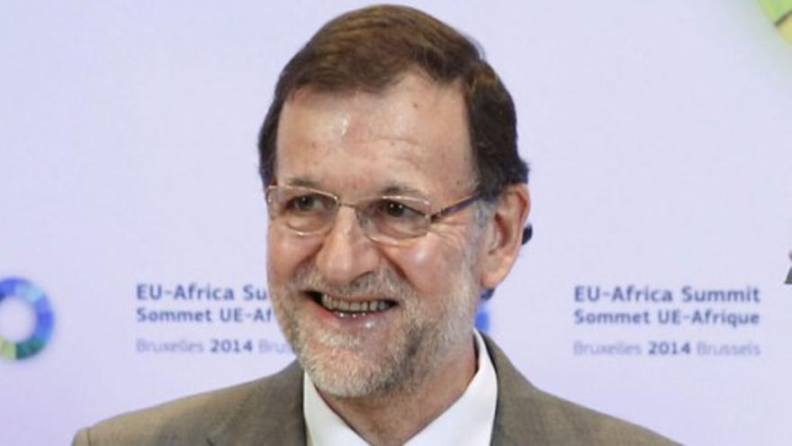 Rajoy planta a Obiang en la cena de Bruselas