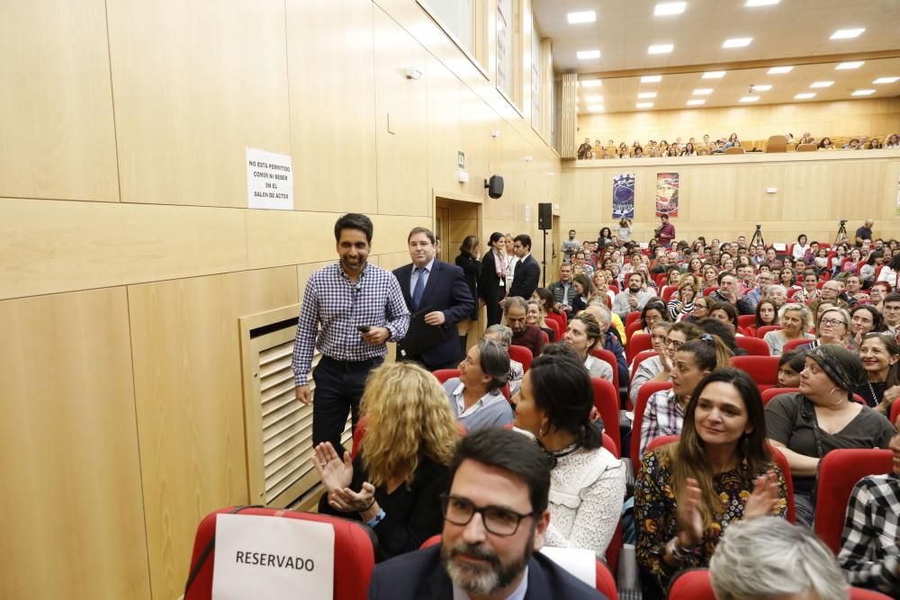 Premios Princesa de Asturias: Salman Khan muestra su método matemático en Gijón