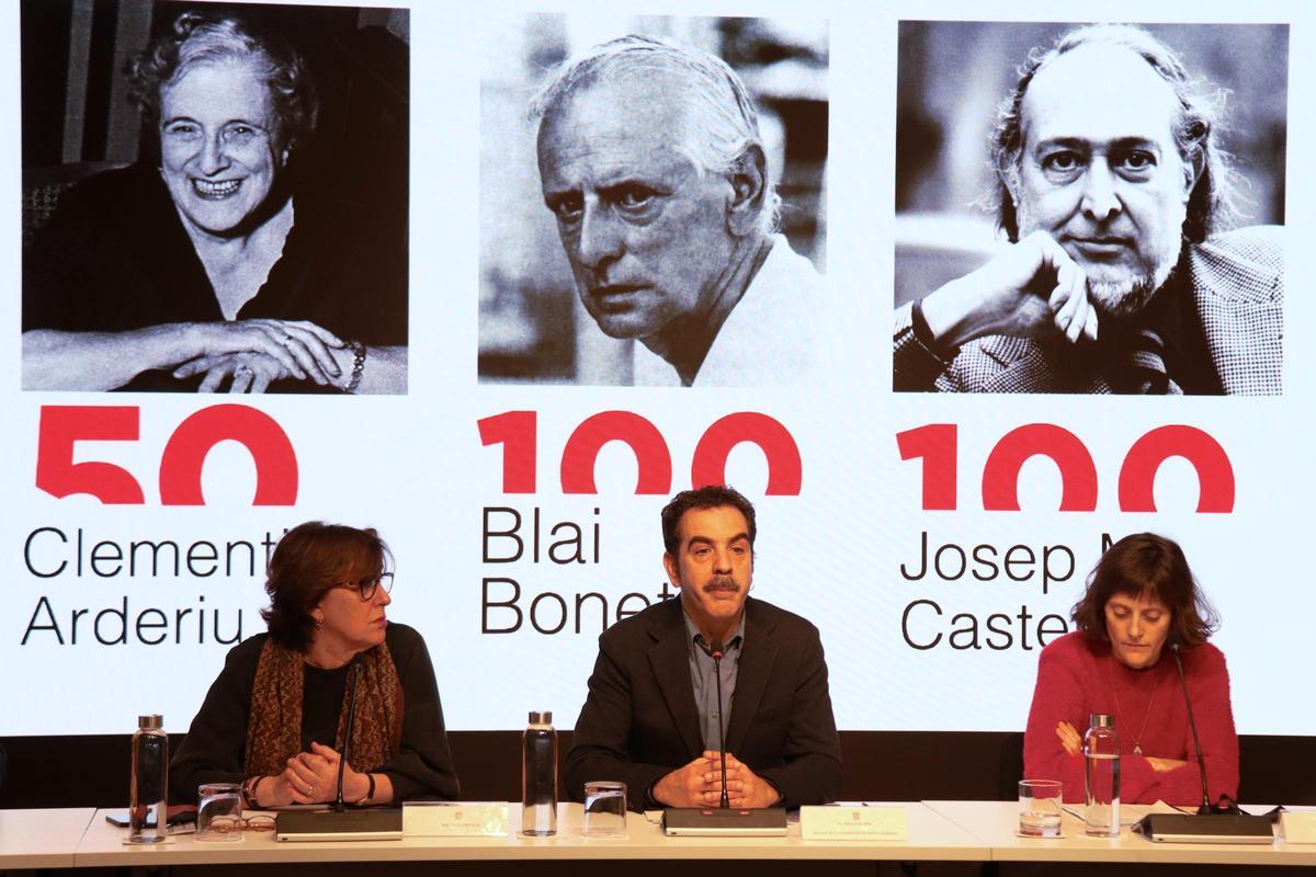 El director de la ILC, Eduard Escofet, presenta les commemoracions literàries del Govern, aquest dijous a Barcelona