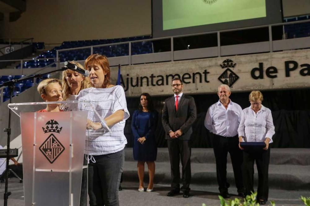 La Policía Local rinde homenaje en su Diada al agente que falleció atropellado