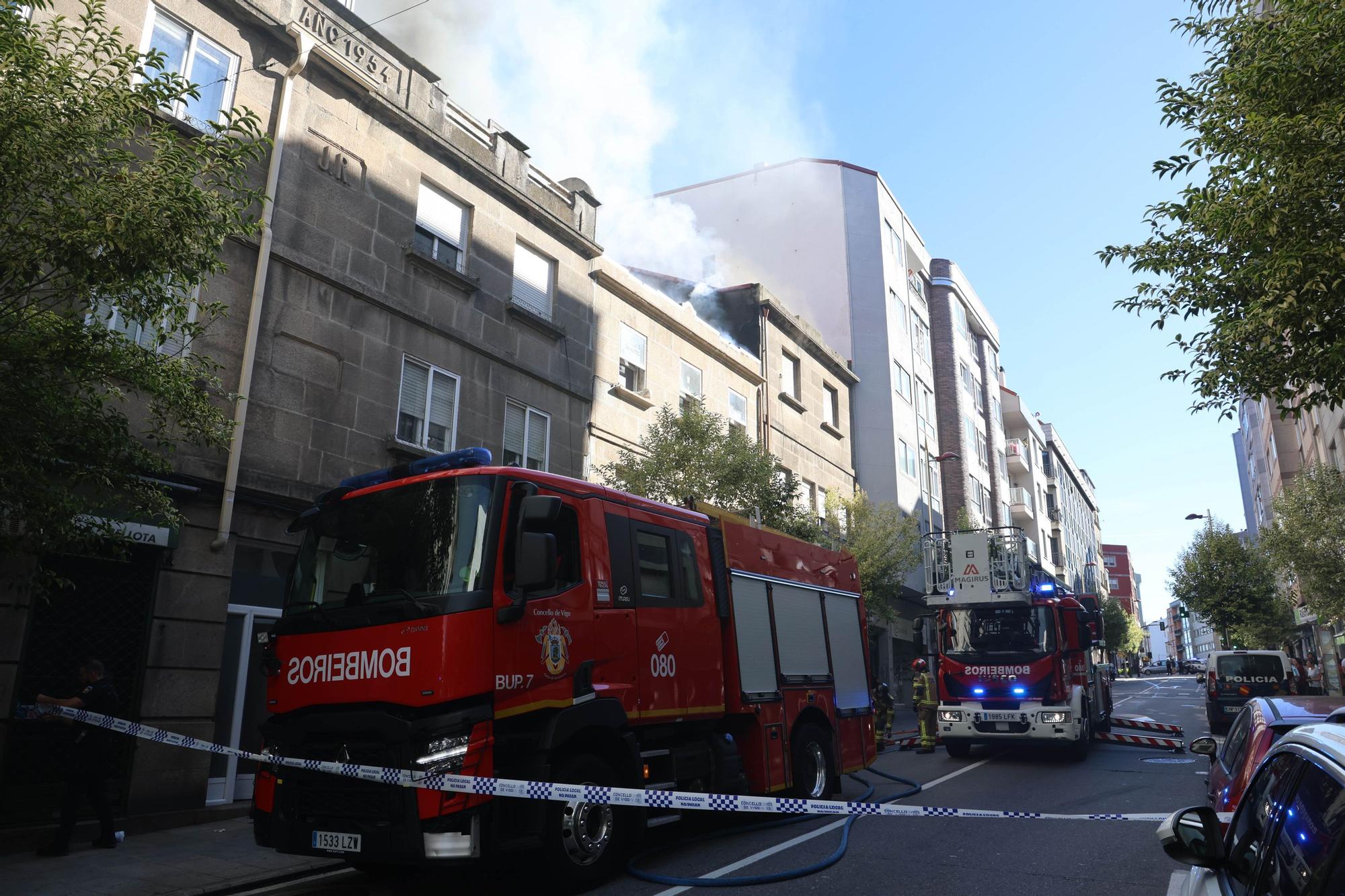 Así fue el incendio que calcinó una vivienda en Sanjurjo Badía