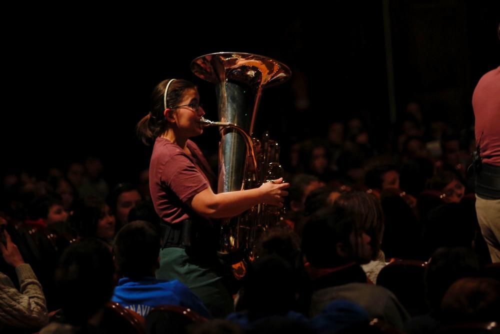 Concierto Escolar “Tubos y Tubas” para niños en Oviedo.