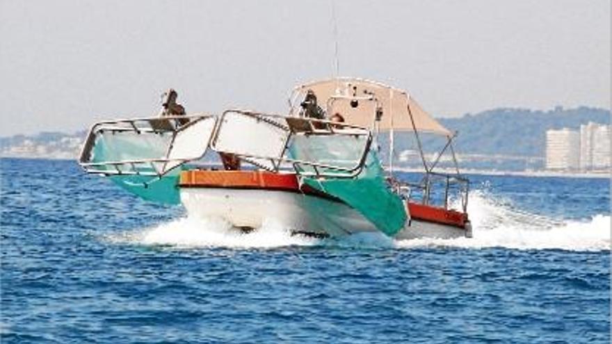 Palamós i Calonge van decidir l&#039;estiu passat mancomunar el servei i fer-lo amb una barca pròpia.