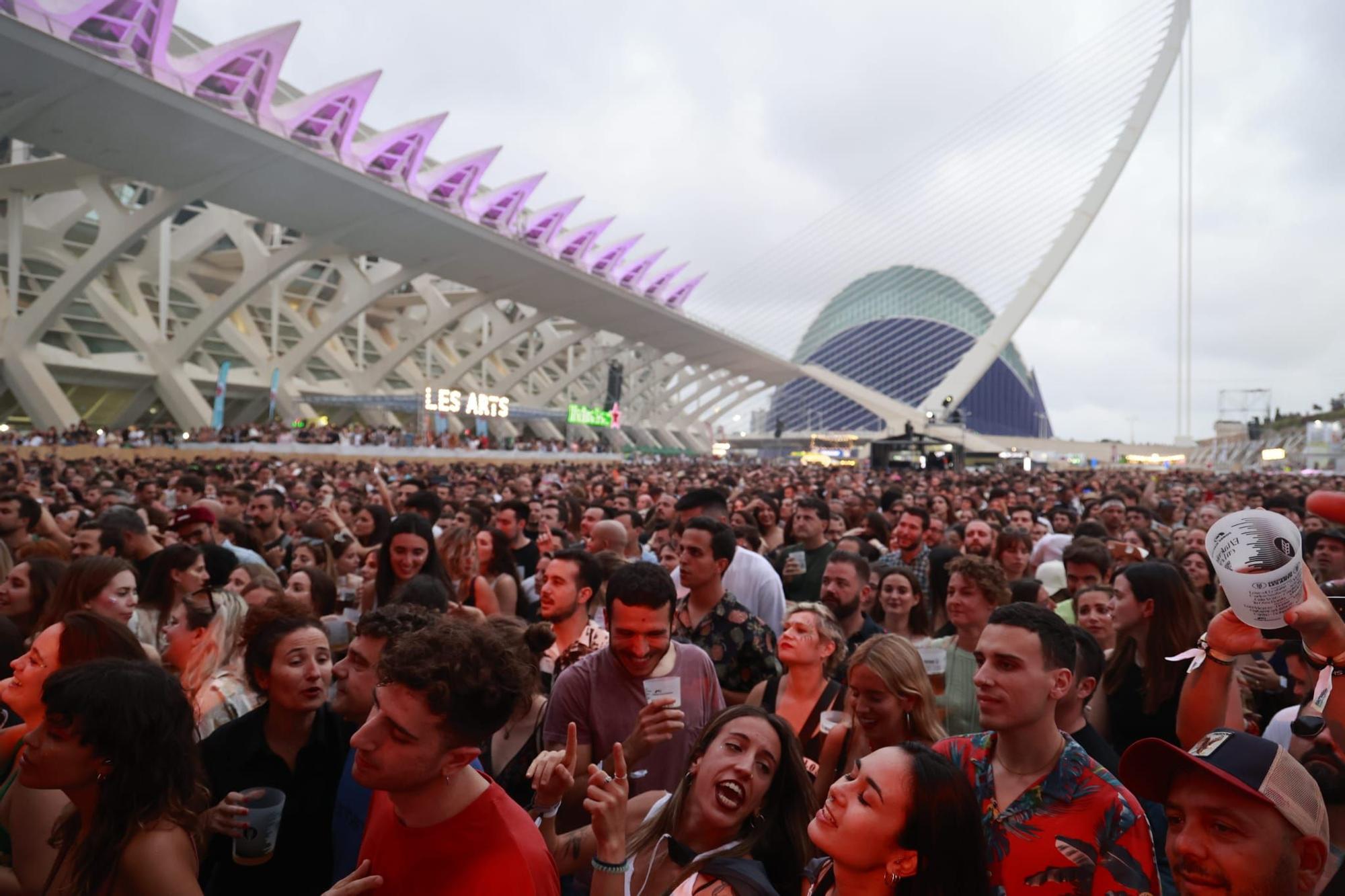 Si has ido al Festival de les Arts, búscate en nuestra galería de fotos