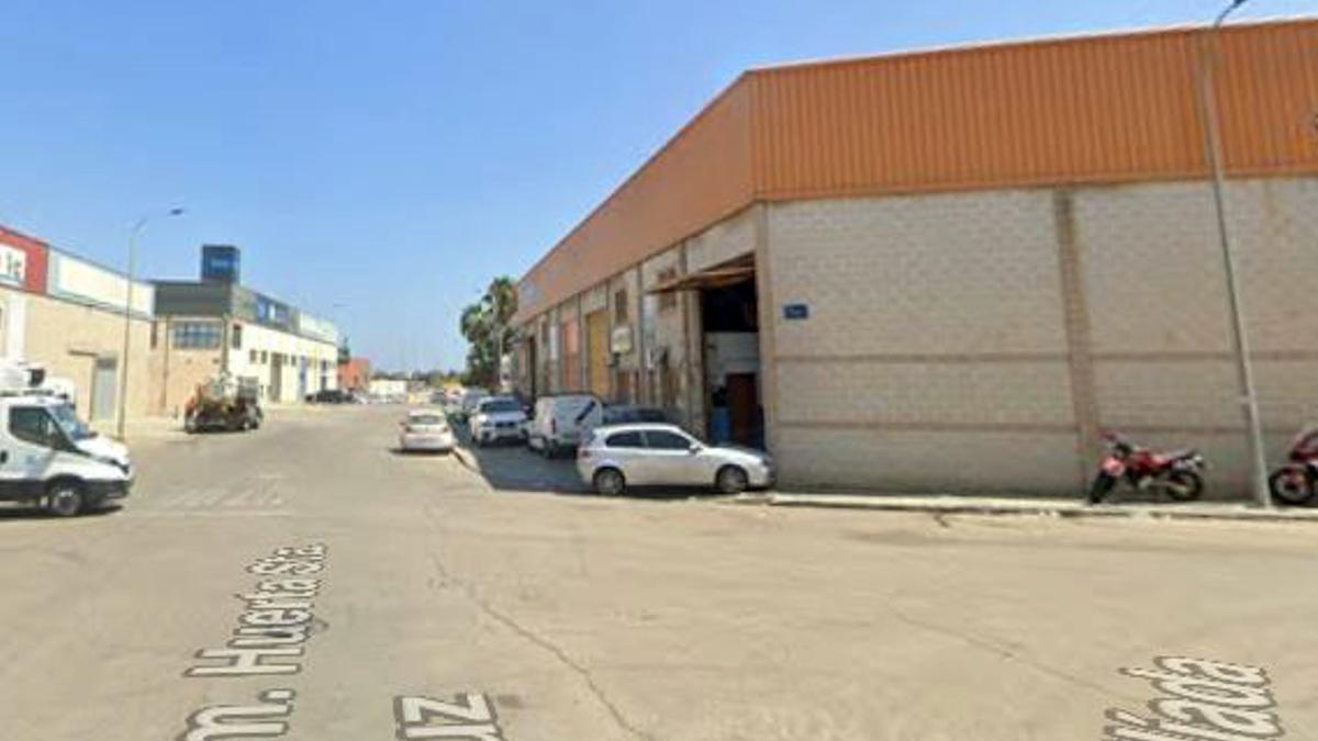 El suceso ha tenido lugar en calle Camino Huerta Santa Cruz, polígono industrial Santa Teresa.