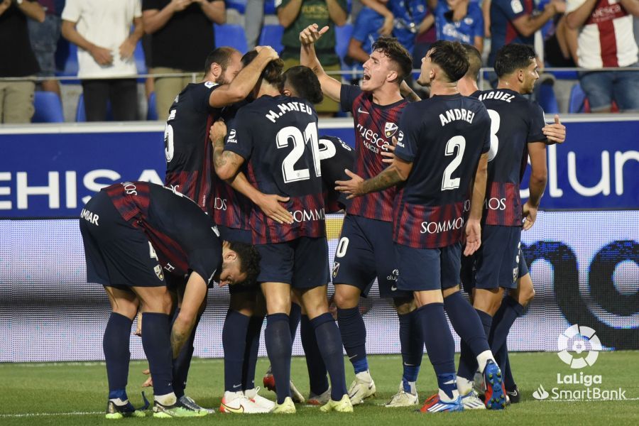 SD Huesca - Málaga CF, en imágenes