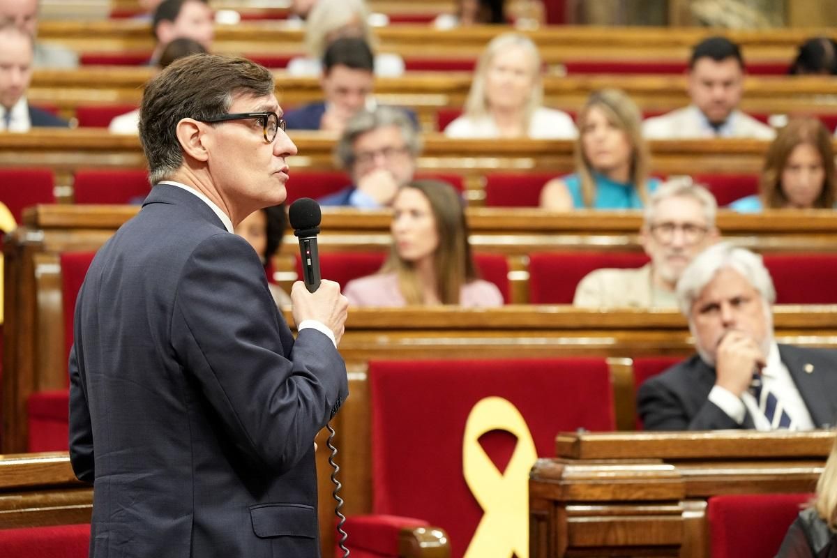 El president de la Generalitat, Salvador Illa, durante la sesión de control de este miércoles en el Parlament El president de la Generalitat, Salvador Illa, durante la sesión de control de este miércoles en el Parlament