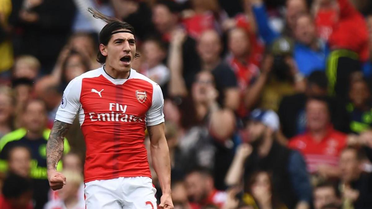 Bellerín se acerca al Barça