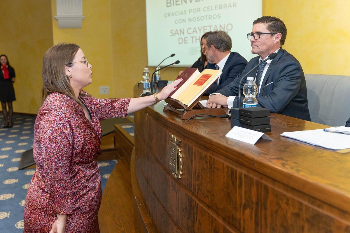 El Colegio de Gestores Administrativos de Murcia celebra patrón y distingue a nuevos colegiados