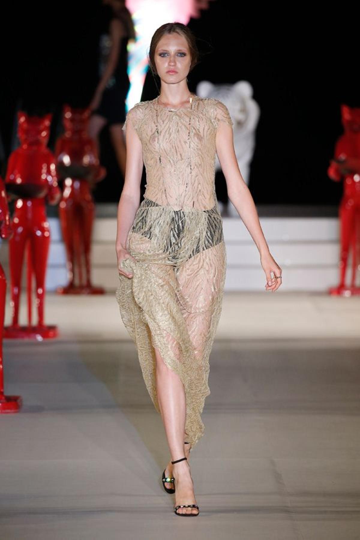 Mercedes Benz Fashion Weekend Ibiza: vestido lencero, de Alvarno