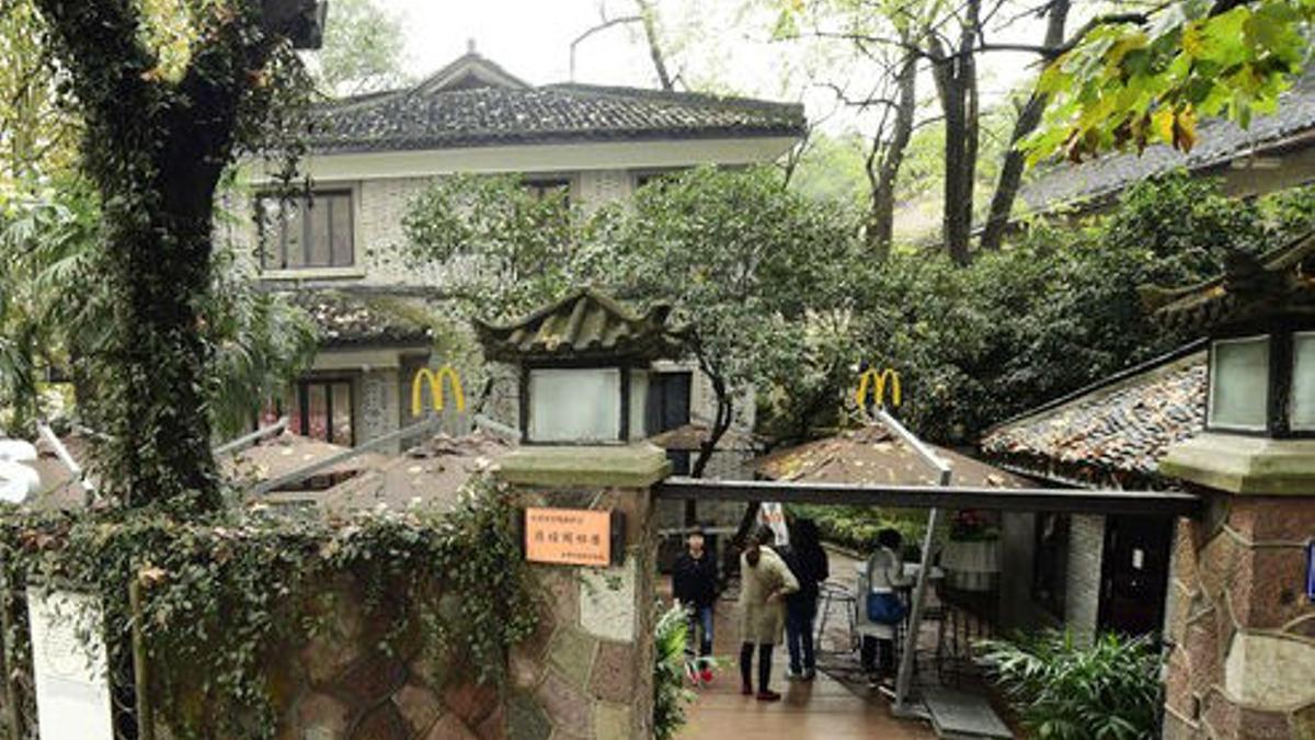 El McCafé de McDonald's, en el Lago del Oeste de Hangzhou (China).