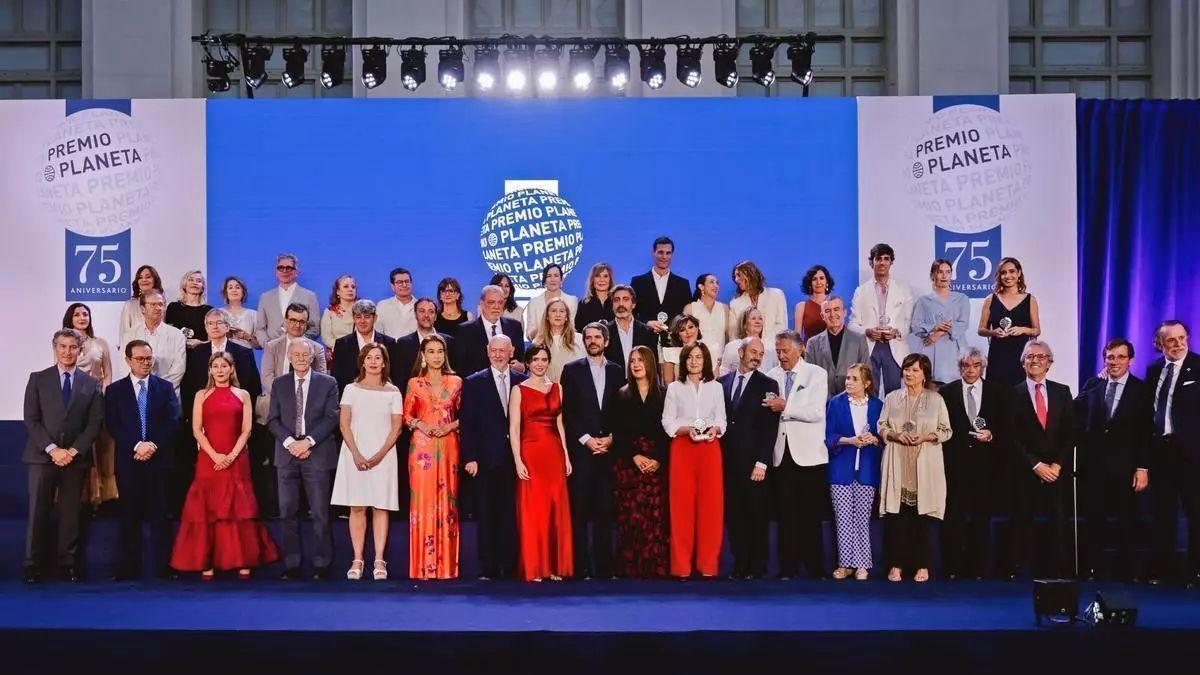 El Premio Planeta cumple 75 años con Santiago y Galicia bien presentes en la gran gala