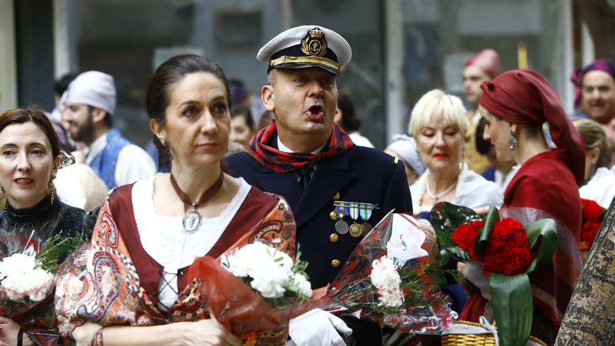 En imágenes | La Ofrenda de Flores a la Virgen del Pilar 2023 (I)