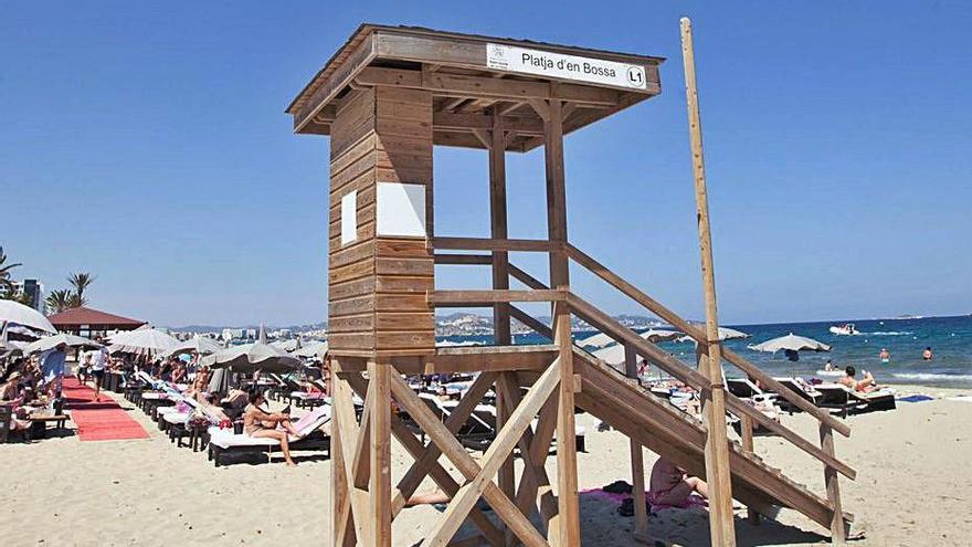 Los socorristas de Sant Josep empiezan a vigilar las playas
