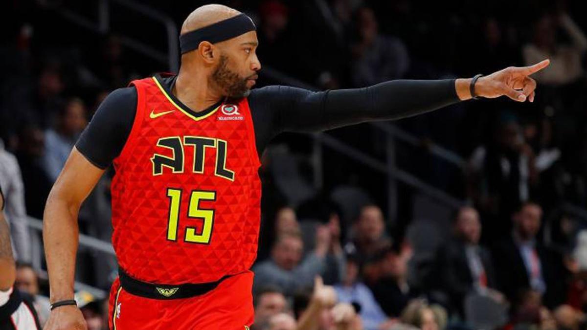 Vince Carter, a sus 42 años, ha renovado por un año más con Atlanta