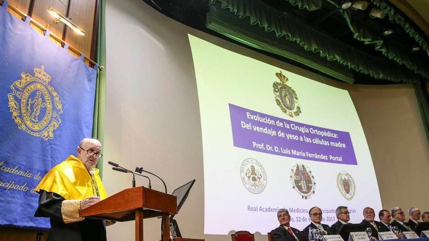 Luis M.ª Ferrández, durante el acto.