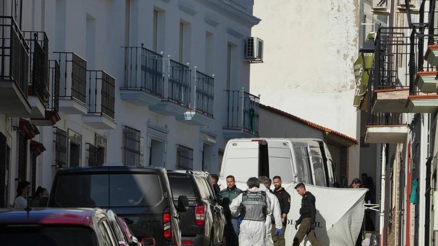 La Guardia Civil, la UCO y la familia de Francisca Cadenas recibirán el Escudo de Oro de la Villa de Hornachos