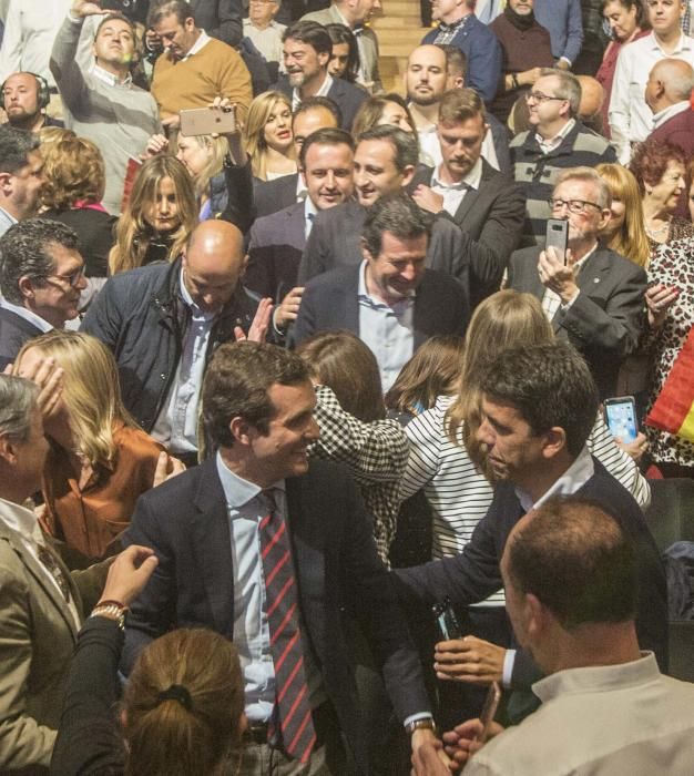 Pablo Casado reivindica que solo el PP defiende a las clases medias.