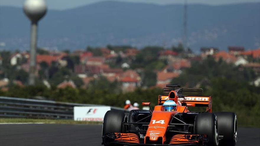 Fernando Alonso sueña con un baile de volantes en el Mundial