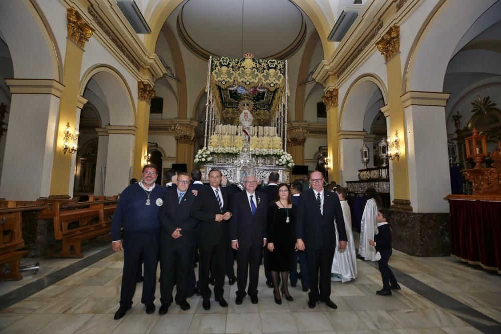 Domingo de Ramos: Procesión de Las Mantillas en Torrevieja con Nuestra Señora de La Esperanza y de La Paz