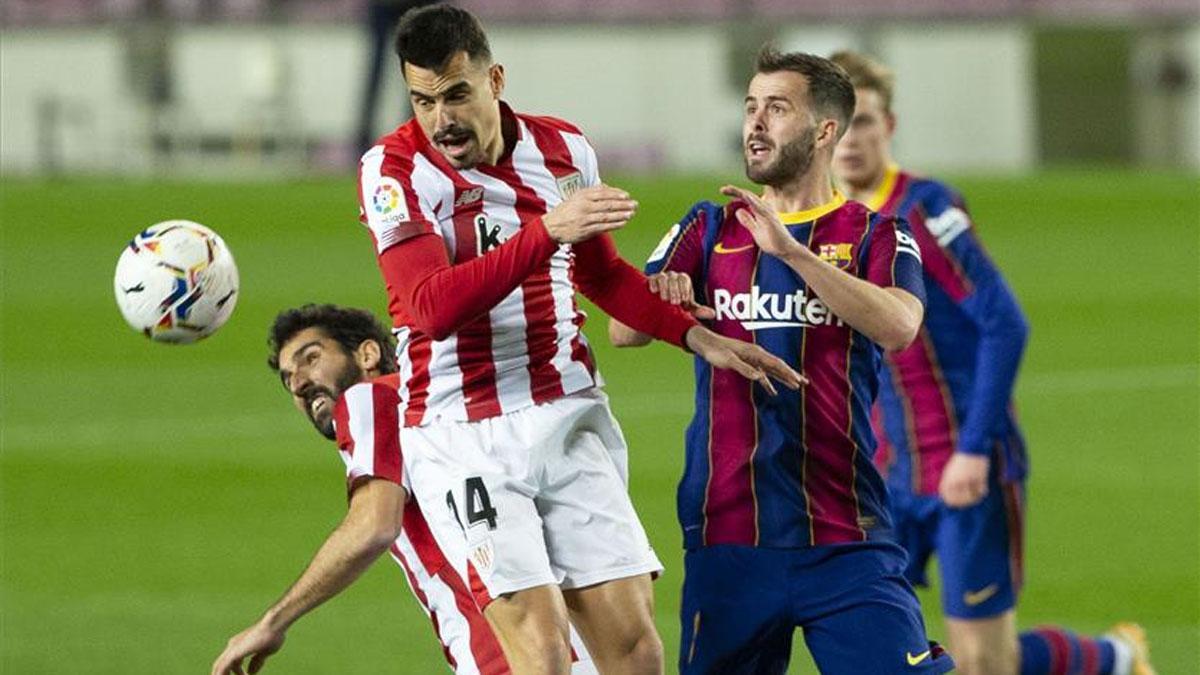 Dani García, en un lance de un partido ante el Barça este curso