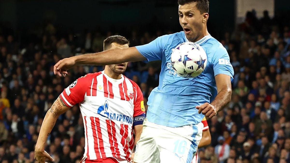 Con doblete de Julián Álvarez y gol de Rodri, el Manchester City superó al Estrella Roja en la primera fecha