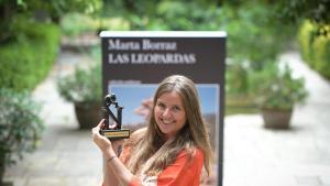 Marta Borraz posa tras recoger el XXII Premio Tusquets de Novela