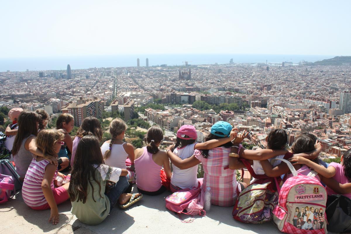 Rigoberta Bandini puja al cel a la terra del Pare Manel