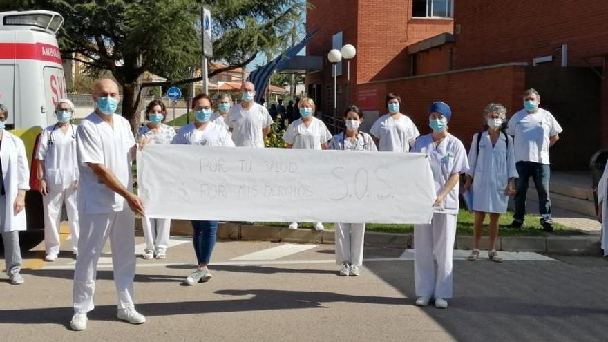 Los médicos de Castellón salen a la calle para protestar contra el &quot;caos&quot; en los centros de salud