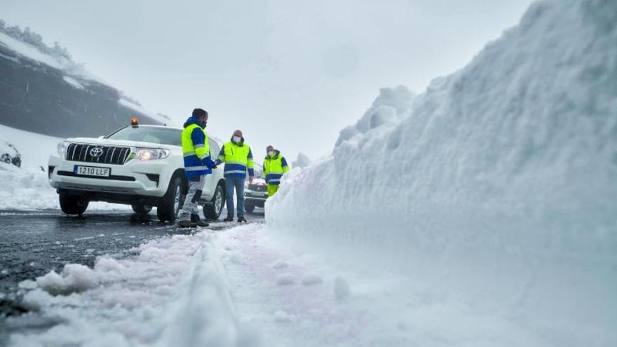 El Teide recibe una 
de las nevadas 
más grandes