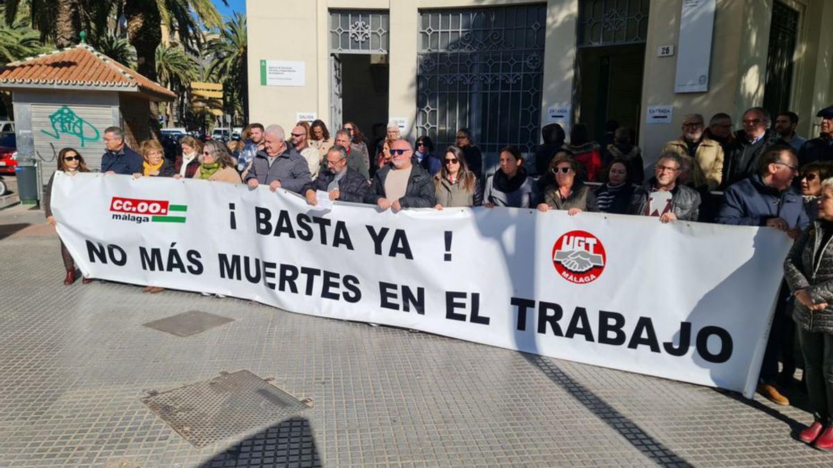 Concentración sindical con motivo de una muerte en el trabajo. | L. O.