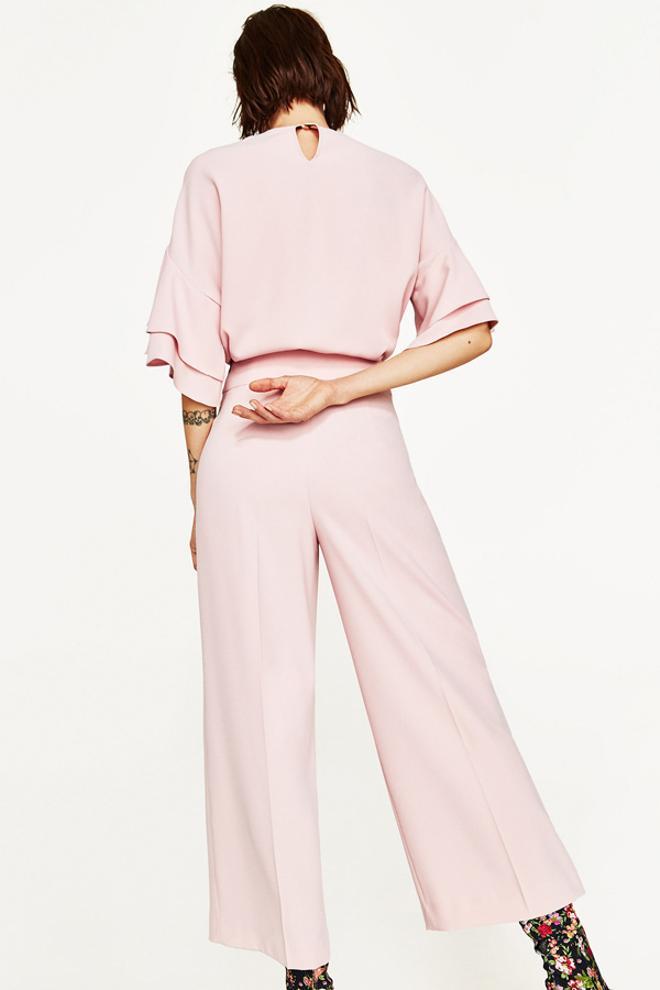 Pantalón culotte y top rosa de Zara