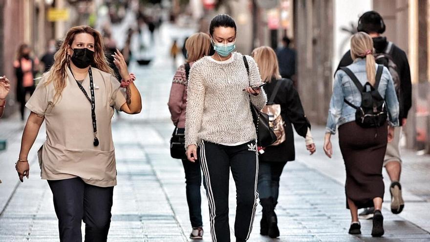 Tenerife supera los 800 fallecidos con coronavirus tras los cuatro registrados hoy