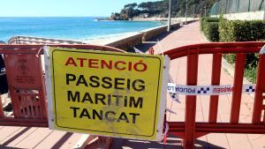 LAjuntament de Lloret de Mar ha tancat el passeig de Fenals i ja admet que serà impossible reobrir-lo per Setmana Santa